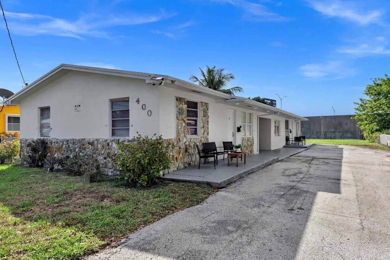 New Stylish 2 Bdrm Mins To Beach & Aventura Mall Hallandale Beach Extérieur photo